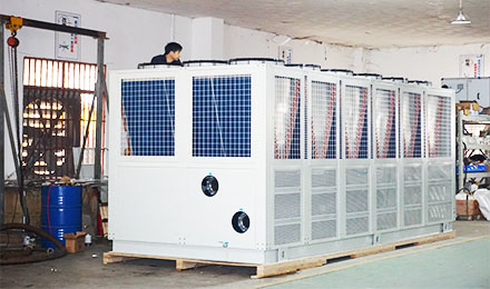 如何去選擇工業冷水機類型