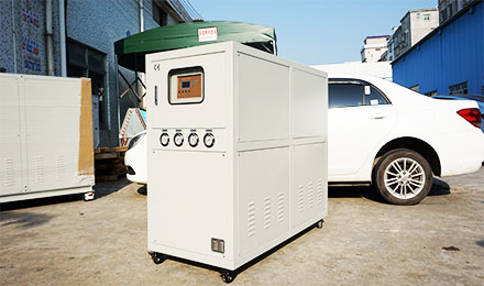 工業冷水機的工作原理是什么？風冷和水冷有什么區別？